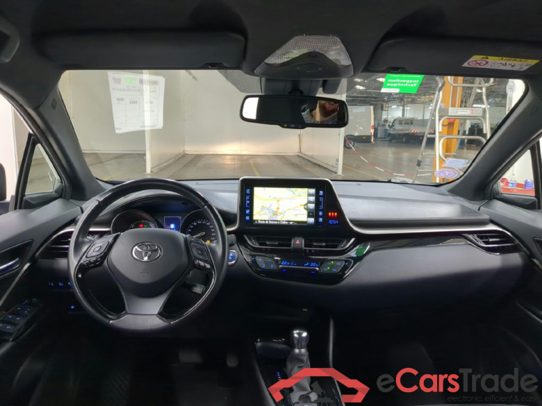 TOYOTA C-HR 5p SUV 1.8 HYBRIDE 122 GRAPHIC #5