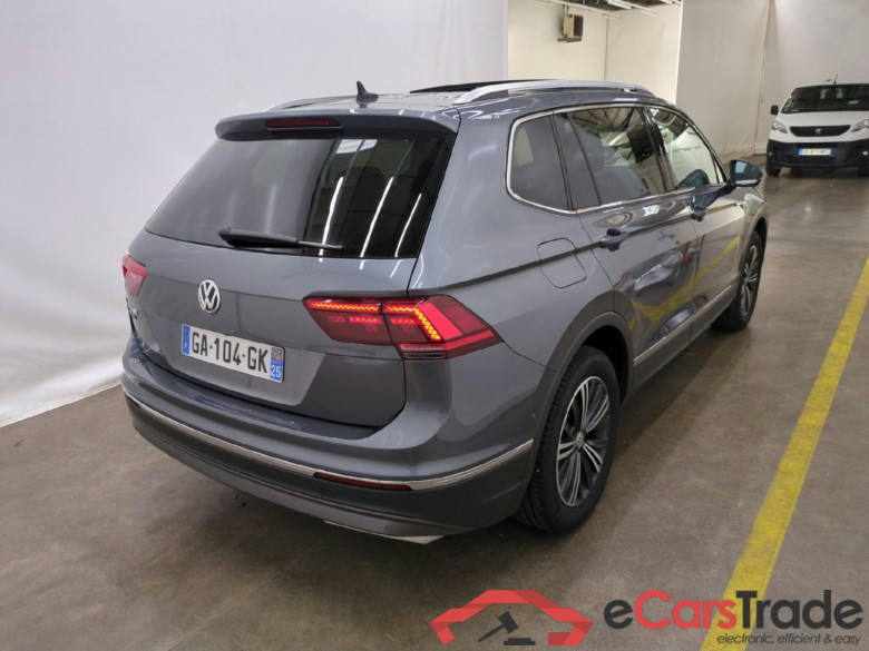 VOLKSWAGEN Tiguan Allspace / 2017 / 5P / SUV 2.0 TDI 150 BMV6 Carat #3