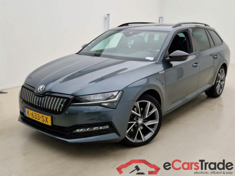 SKODA Superb Combi 1.4 TSI iV Sportline Bns. DSG