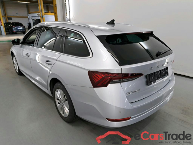 SKODA OCTAVIA COMBI 2.0 CRTDI 110KW DSG7 CLEVER #3