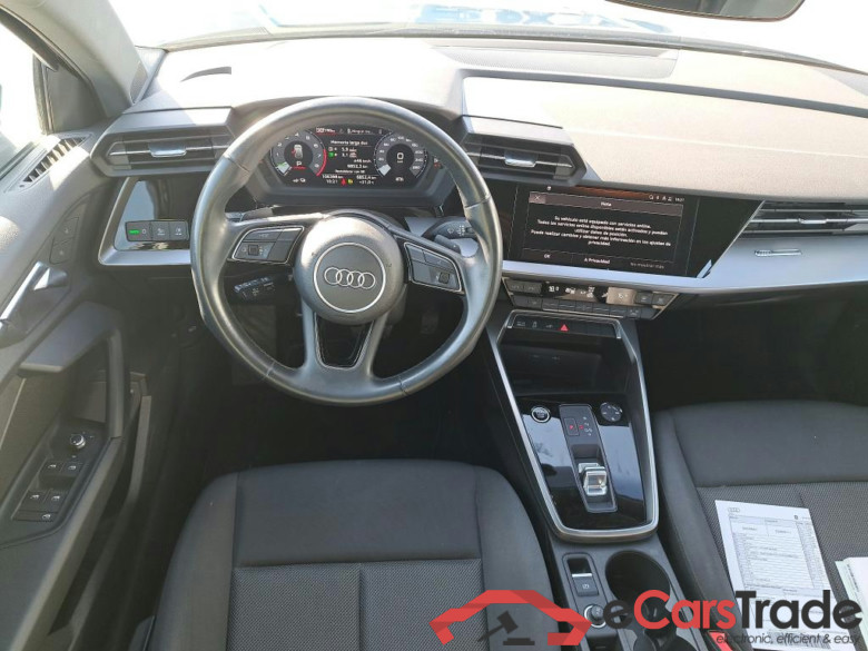AUDI A3 / 2020 / 5P / berlina con portón Sportback Advanced 40 TFSI e 150kW S tro #3