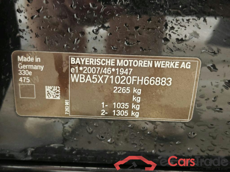 BMW 3 Serie Sedan 330e 4d #6