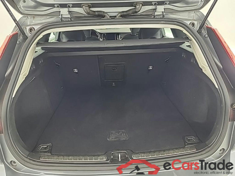 VOLVO V60 B3 Automaat Momentum Advantage 5D 120kW #5