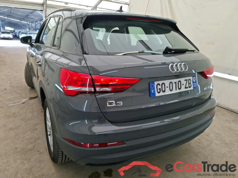 AUDI Q3 / 2018 / 5P / SUV 45 TFSI E 245 S TRONIC #3