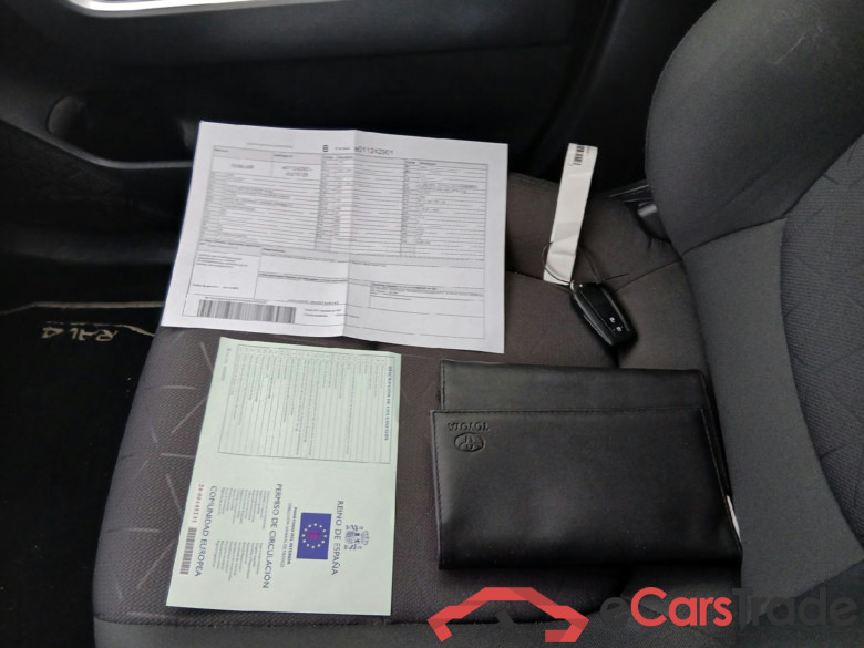 TOYOTA Rav4 / 2018 / 5P / todoterreno 2.5l 220H Advance 4WD #5