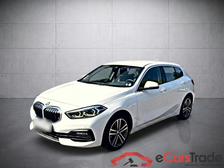 BMW 1 Serie Business Design (F40) 118iA 136 DKG7 #1