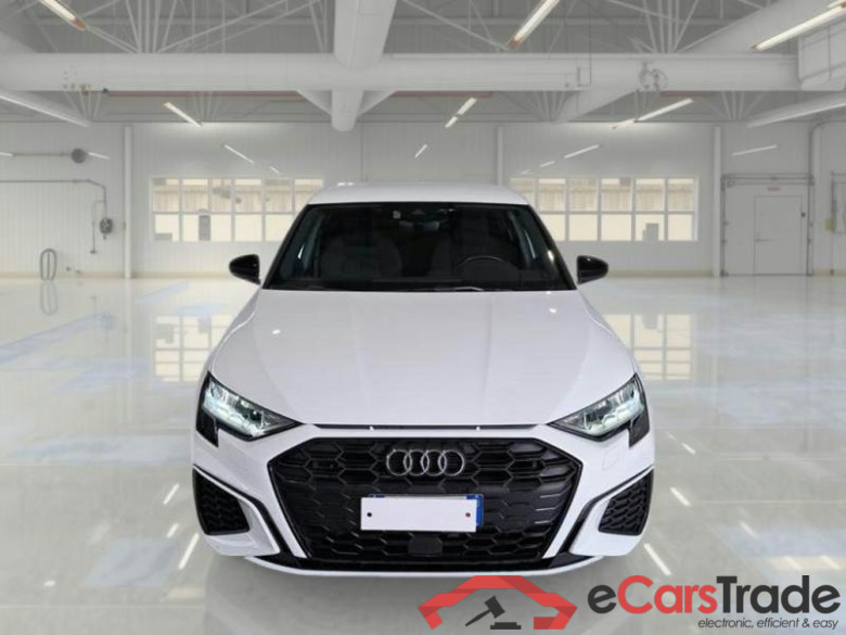 AUDI A3 / 2020 / 5P / BERLINA 45 TFSI E S TRONIC S LINE EDITION S.BACK #6