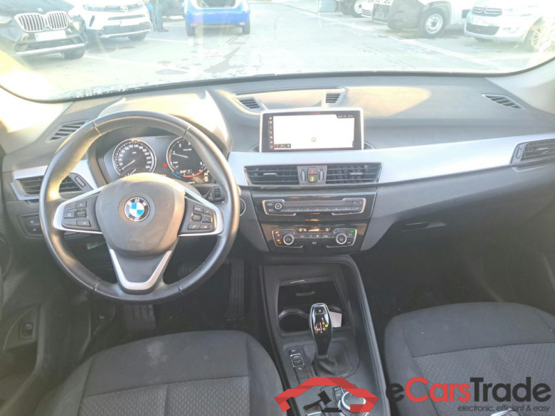 BMW X1 / 2019 / 5P / todoterreno sDrive18dA Corporate #3
