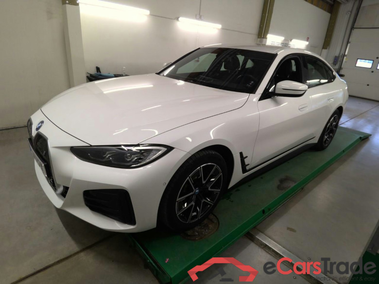 BMW i4 eDrive40