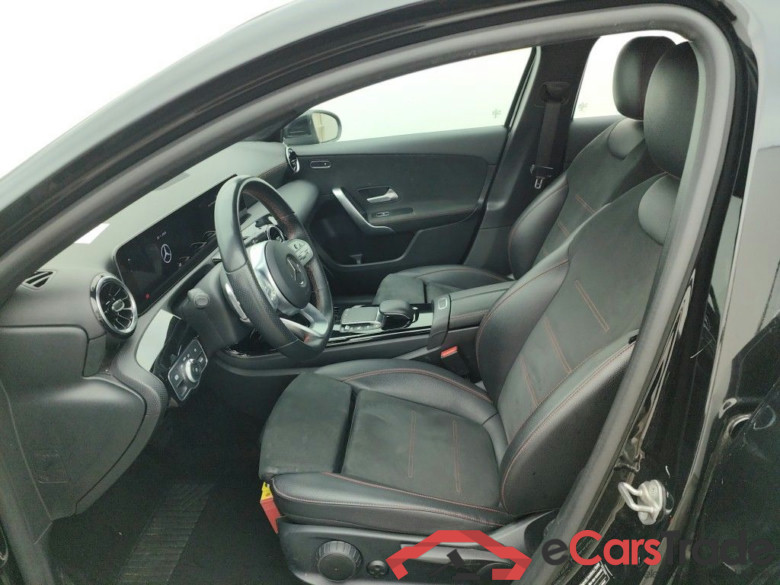 Mercedes-Benz A-Klasse Limousine A 180 d DCT Business Solution 4d #3