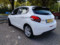 preview Peugeot 208 #2