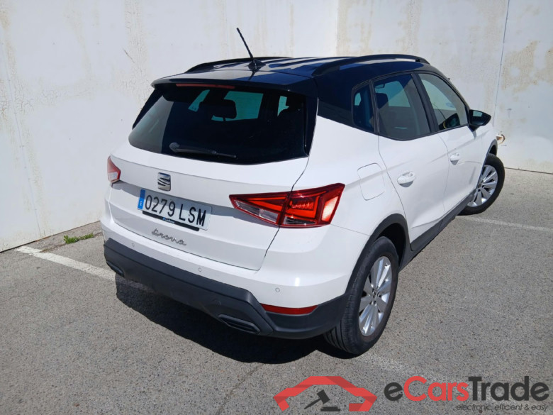 SEAT Arona / 2017 / 5P / todoterreno 1.0 TSI 81kW (110CV) Style Plus (AC) #2