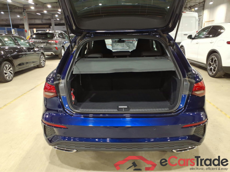 AUDI A3 SPORTBACK 1.0 30 TFSI 81KW S TRONIC S LINE BUS. ED #3