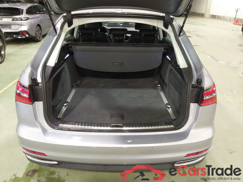 AUDI A6 AVANT 2.0 TDI 40 S TRONIC QUATTRO BUS ED ATTR #3