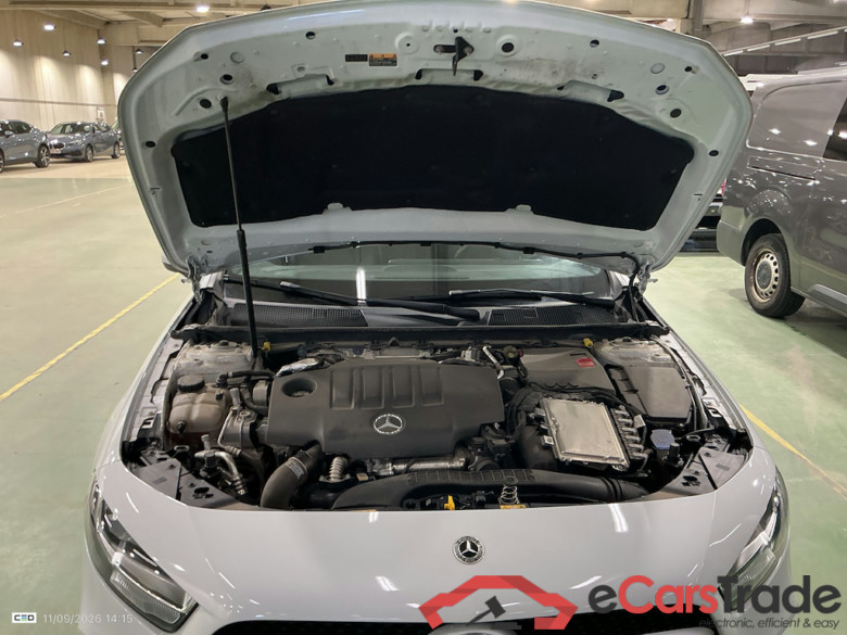 MERCEDES-BENZ CLASS A SEDAN DIESEL (V177) A 200 d #6