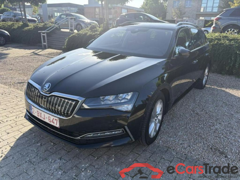SKODA Superb Combi PHEV 1.4 TSI Clever+ DSG (160 kW)