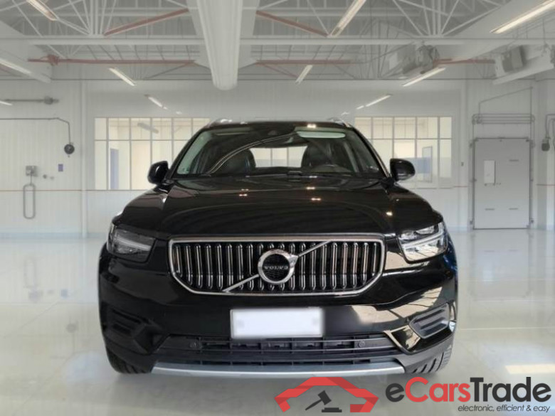 VOLVO XC40 / 2017 / 5P / SUV T3 GEATRONIC BUSINESS PLUS #6