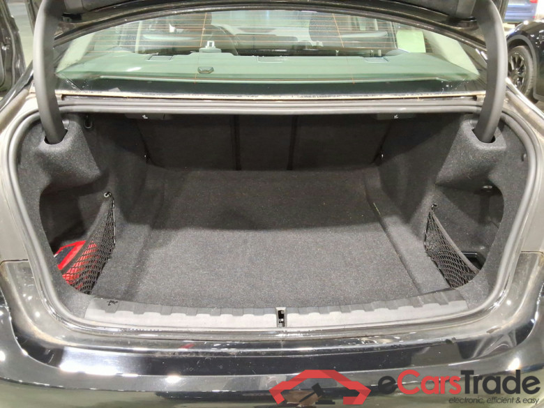 BMW 3 - 2019 318iA OPF #3