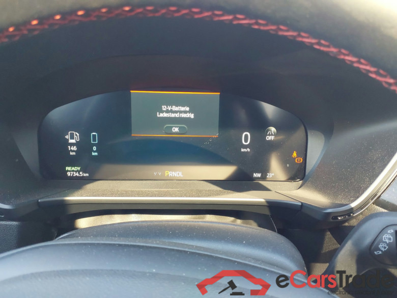 FORD KUGA 2.5 PP A 2.5 PHEV 243cv Automático ST Line X (Pano-Roof + Winterpack) #4