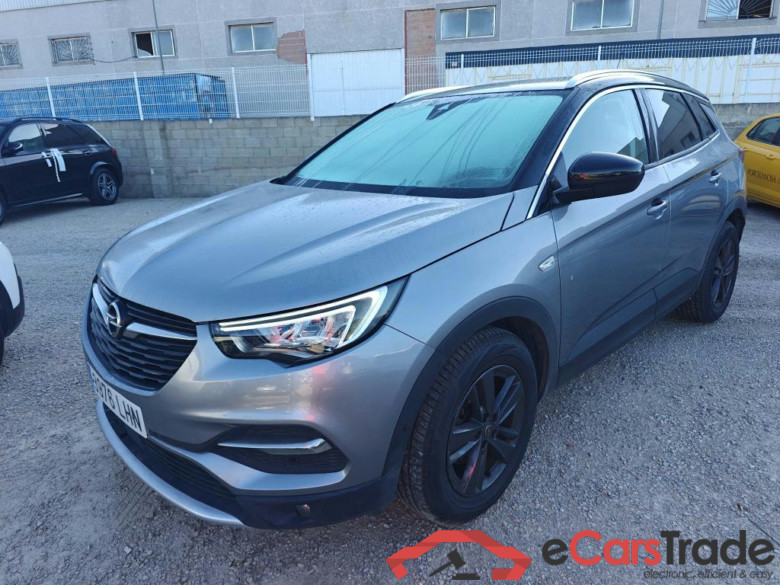 OPEL Grandland X / 2017 / 5P / todoterreno 1.2 Turbo 120 Aniversario (CX) #1