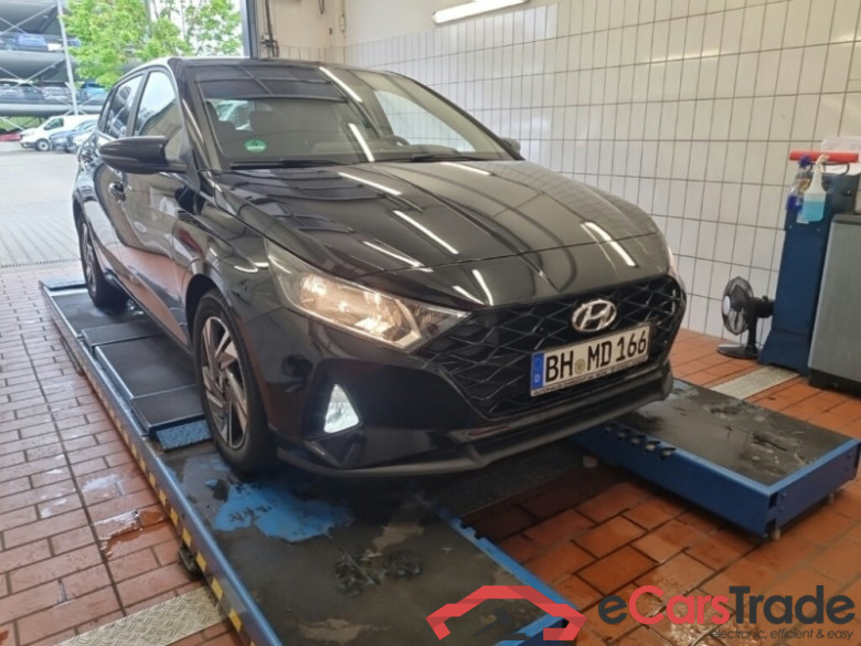 Hyundai i20  #1