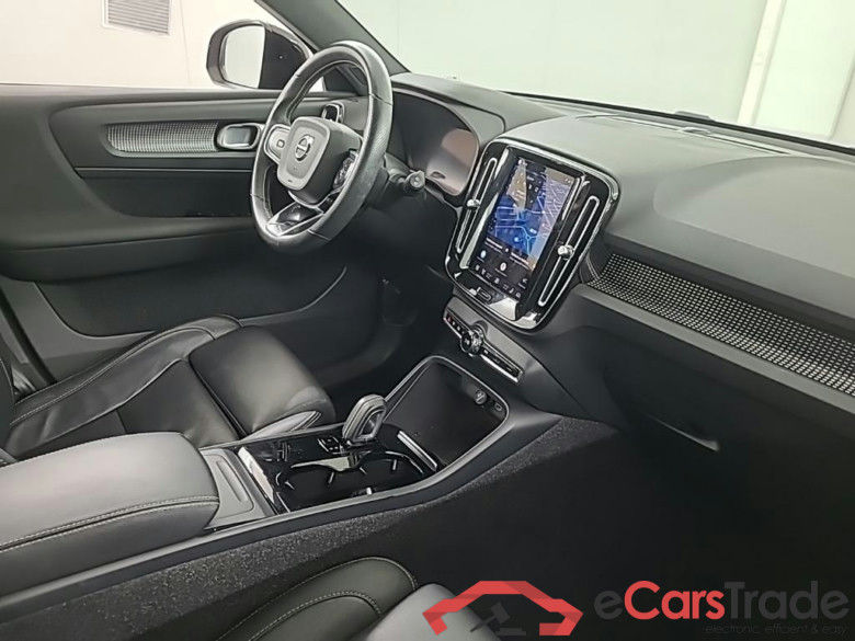 VOLVO XC40 Recharge P8 AWD 5D 300kW #6