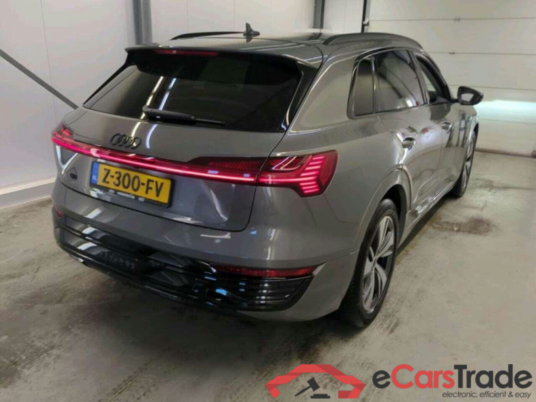 AUDI Q8 e-tron 50 quattro Ad 95 kWh #2