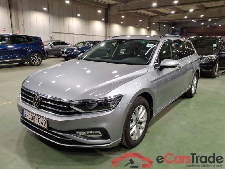 VOLKSWAGEN Passat 2.0 TDI 90KW MSQ VARIANT STYLE BUSINESS #1