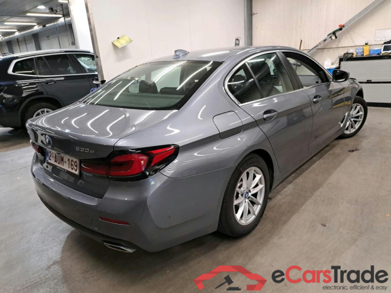 BMW - BMW 5 BERLINE 530eA xDrive 272PK Business Edition Pack Driving Assistant Professional & Innovation & Travel Towing Hook * HYBRID * #2