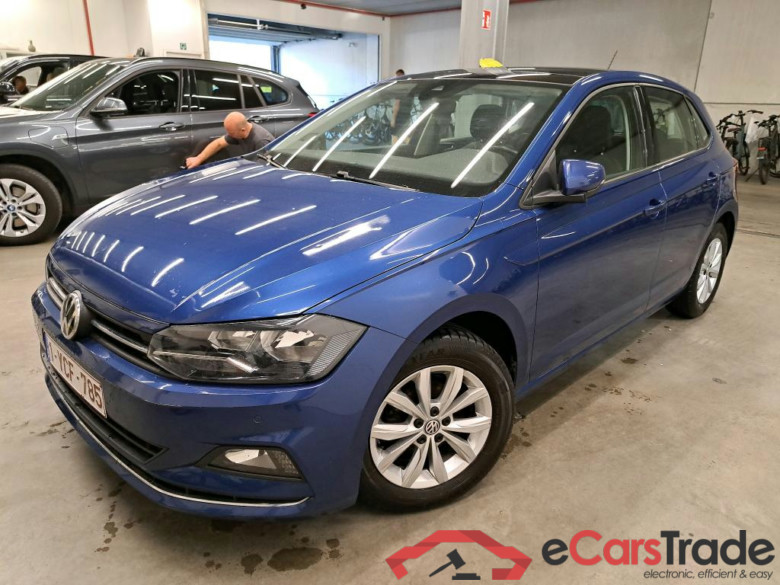 VOLKSWAGEN - VW  POLO TSI  95PK Highline Pack Travel & Premium * PETROL *