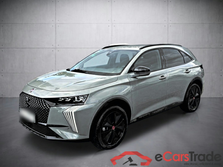 DS DS 7 Performance Line + E-Tense 225 #1