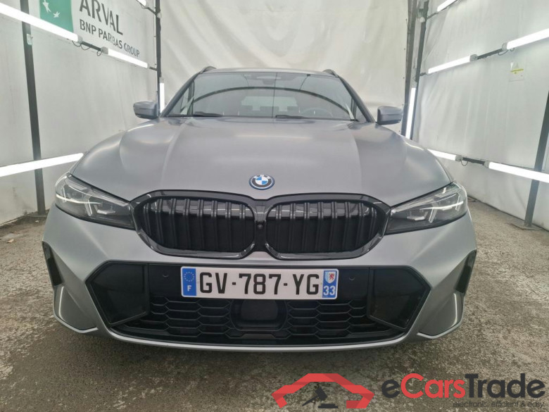 BMW Série 3 Touring / 2022 / 5P / Break 330e xDrive 292ch M Sport BVA8 Hybride #1