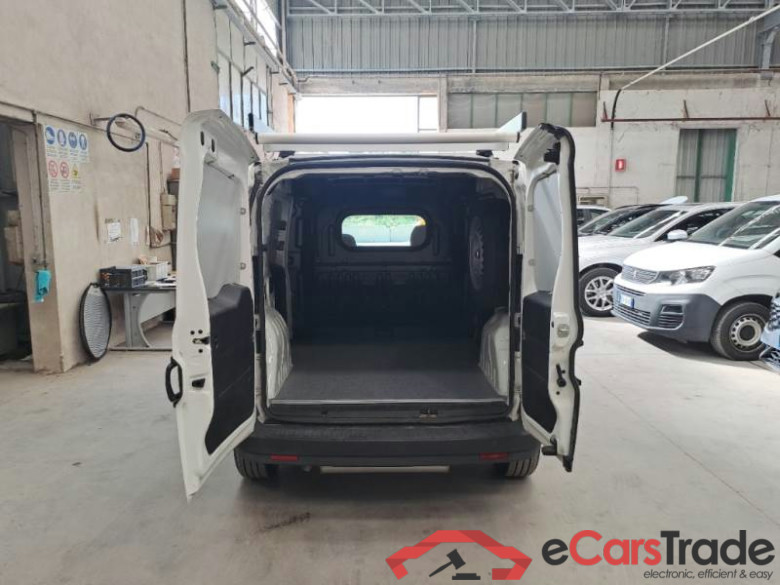 FIAT DOBLÒ CARGO / 2014 / 3P / VETT. FURGONATA CH1 BUSINESS 1.4 NAT. POWER 120CV E6D #5