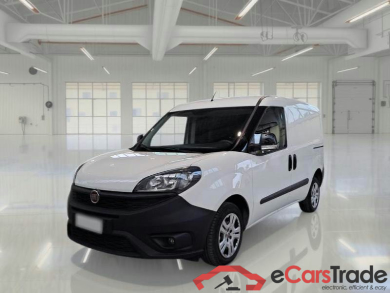 FIAT DOBLÒ CARGO / 2014 / 4P / VETT. FURGONATA CH1 LOUNGE 1.6 MJET 90CV E6D-F SeS #1