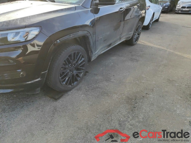 Jeep Compass 1.3 Turbo T4 240 4xe ATX S 5d !!technical issue!! #1