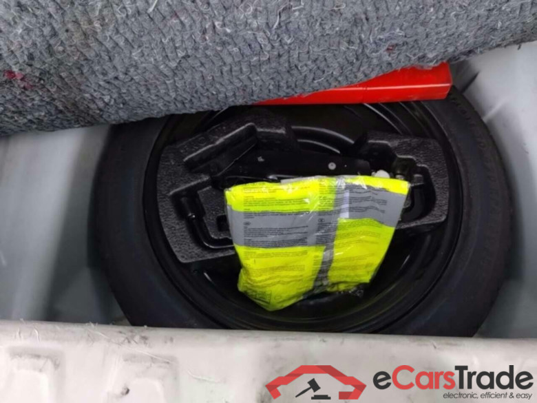 TOYOTA Aygo 1.0 VVT-i x-fun #3