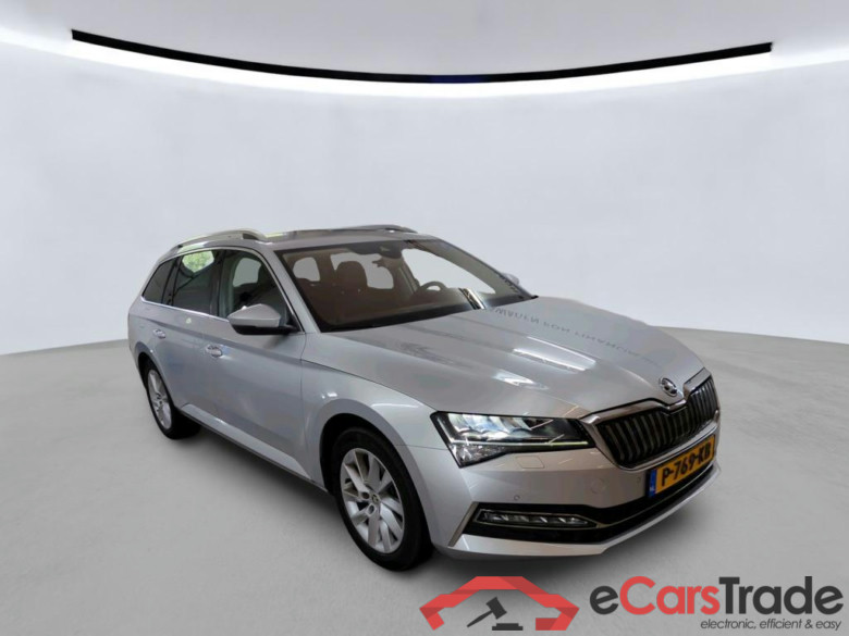 SKODA Superb Combi 115 kW #4