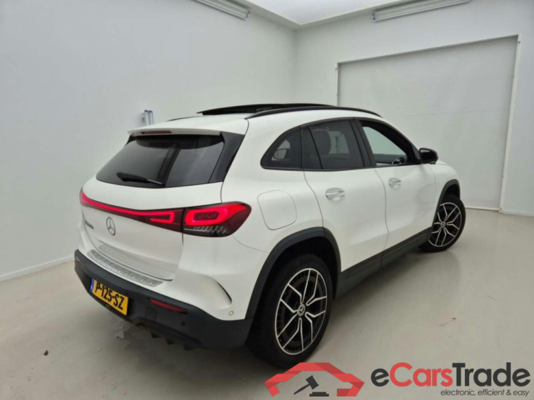 MERCEDES-BENZ EQA 250 Bns Sol. AMG #2