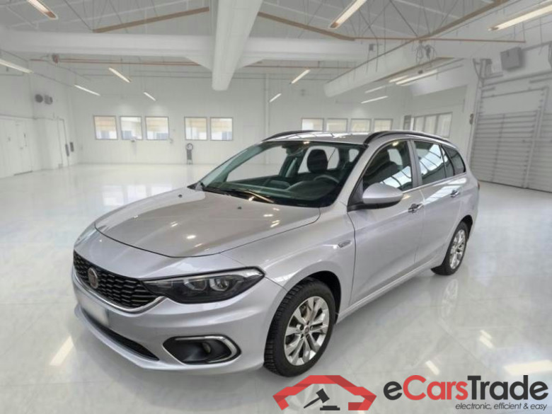 FIAT TIPO / 2015 / 5P / STATION WAGON 1.3 MJT 95CV 5M SeS BUSINESS #1