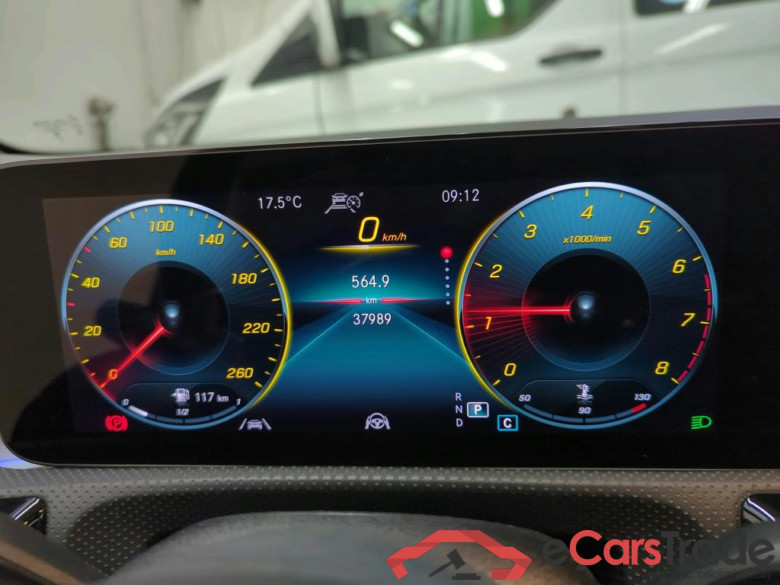 MERCEDES-BENZ A-Klasse A 250 4Matic 7G-DCT Advanced AMG Line 5d 165kW #5