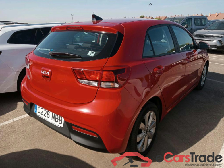 KIA Rio / 2020 / 5P / berlina con portón 1.0 T-GDi 74kW (100CV) MHEV iMT Drive #2