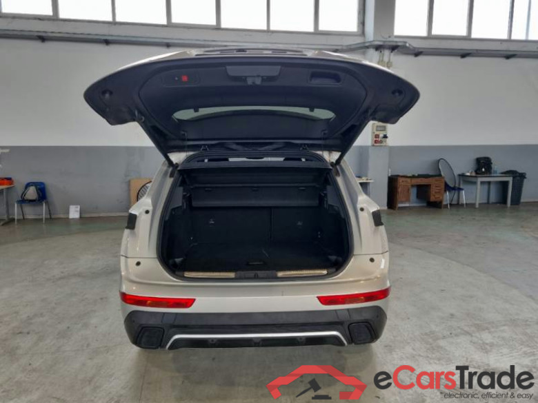 DS DS 7 CROSSBACK / 2017 / 5P / SUV BLUEHDI 130 AUTOMATICA PERFORMANCELINE+ #5