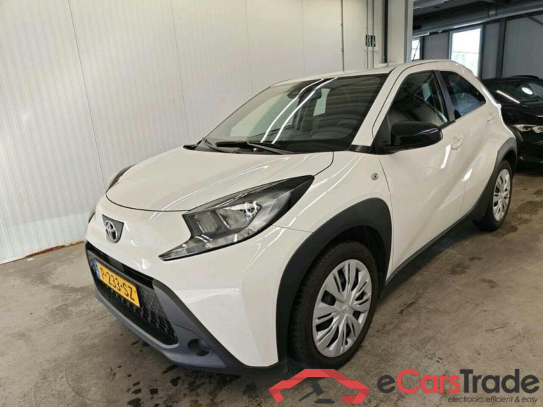 TOYOTA Aygo X 1.0 VVT-i MT Play