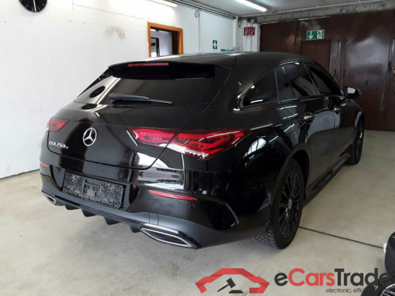 Mercedes-Benz CLA 250e  #4