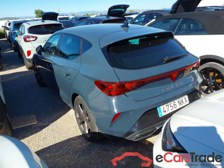 CUPRA Leon León 5P 1.5 eTSI S&S 150cv Manual  #2