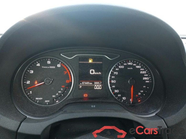 AUDI A3 / 2016 / 5P / berlina con portón S line 30 TFSI 85kW S tronic Sportback #4