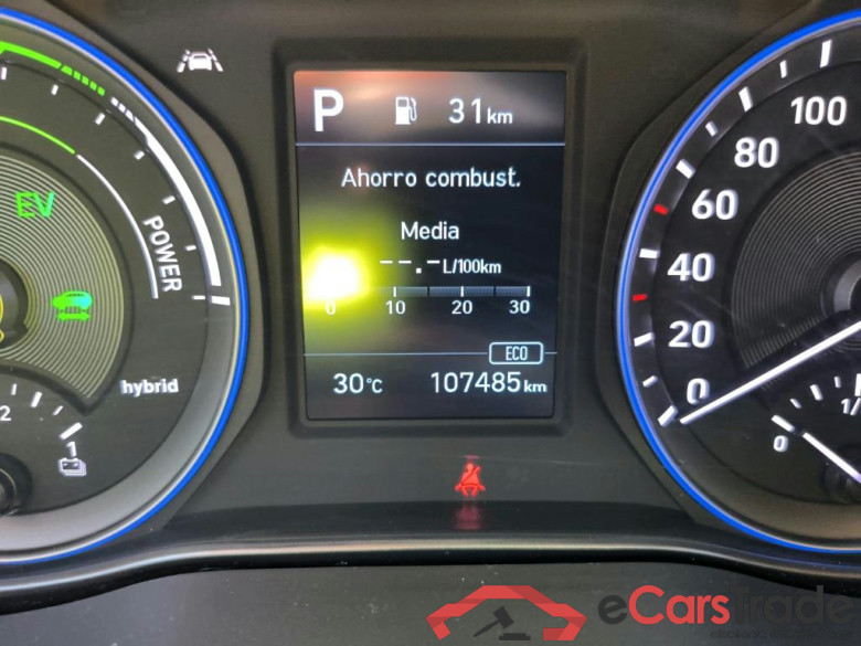 HYUNDAI Kona / 2017 / 5P / todoterreno 1.6 GDI HEV Tecno Red DT #5
