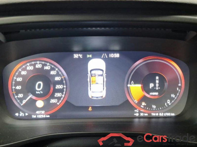 VOLVO XC40 / 2017 / 5P / Fuoristrada T4 Plug-in Hybrid auto Rech Insc Expr N1 #4