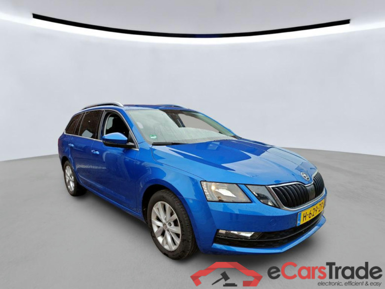 SKODA Octavia Combi 85 kW #4