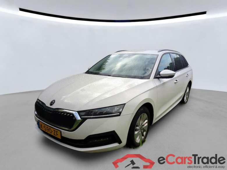 SKODA Octavia Combi 81 kW #1